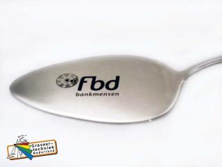 RVS gebakslepels en taartscheppen bedrukken (laseren) met logo of tekst.